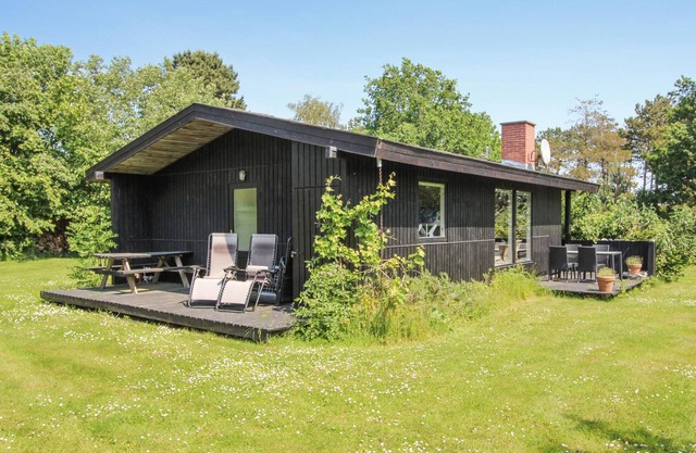 Stunning home in Samsø with WiFi