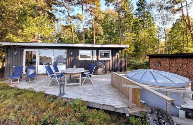 Stunning Home In Skånes Fagerhult