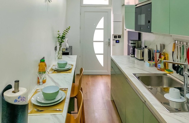 Stunning home in Taverny with WiFi