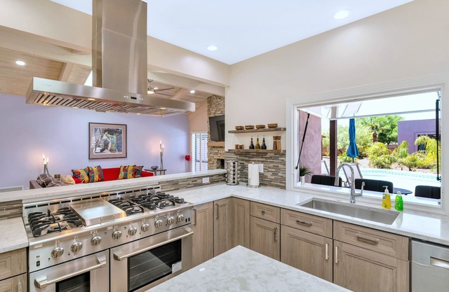 Stunning, Luxury Resort Scottsdale: pool, putting, bocce, amazing amenities
