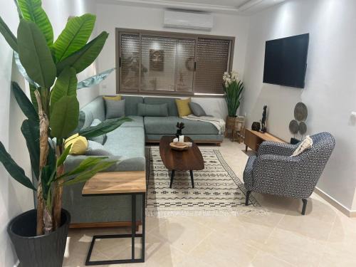 Stunning Modern Apartment in heart of Agadir for families