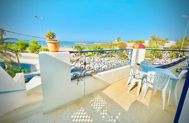 "Stunning Sea View Apartment with 2 Bedrooms & Prime Location"