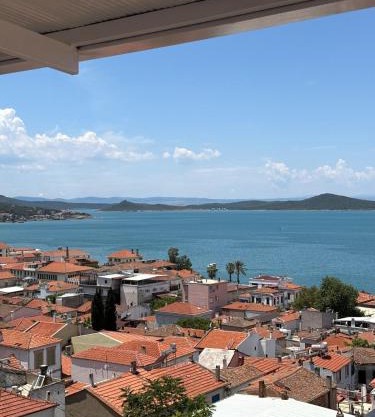 Stunning Sea View Apartment with Spacious Terrace