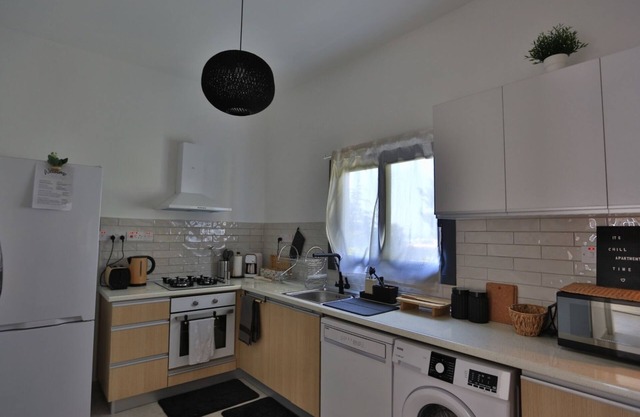 Stunning Seaview Haven 3 min to Beach in Lapta