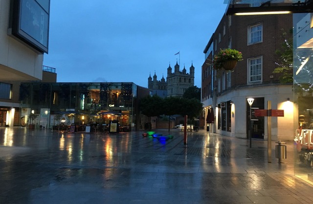 Stunning super central Exeter apartment just 100m from the cathedral