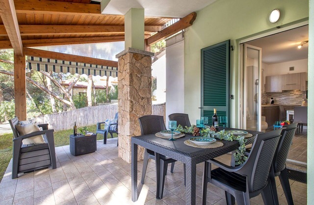 Stunning villa for 4 guests with A/C, TV and parking
