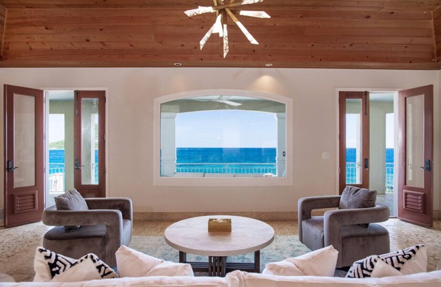 Stunning Waterfront Villa