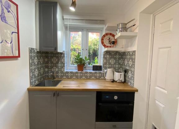 Stylish 1-bed studio