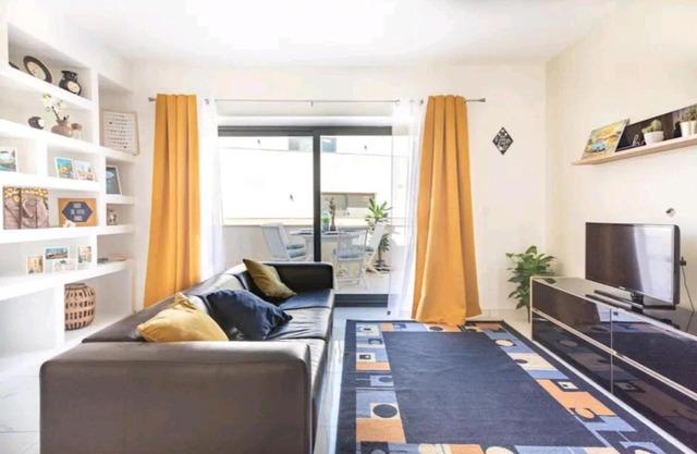 Stylish 3Bed Penthouse close to the Blue Grotto