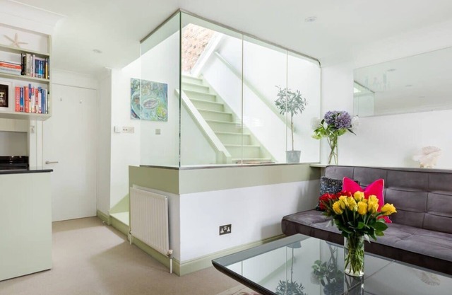 Stylish Apartment & Private Rooftop Covent Garden