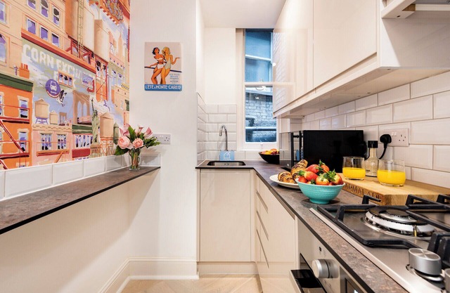 Stylish Buckingham Apartment Victoria