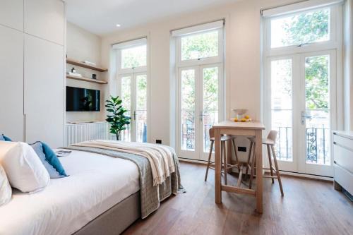 Stylish Earl’s Court City Retreat