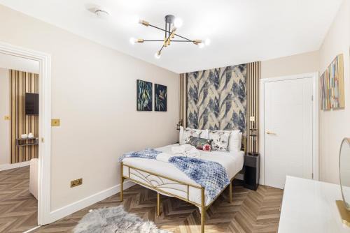 Stylish Gem Next Transport easy access Ctr London