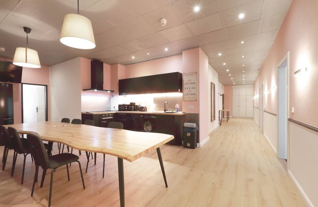 Stylish group apartment in Berlin-Schöneberg