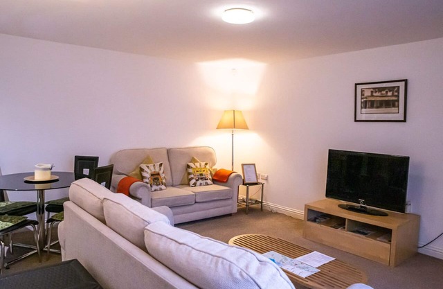 Stylish modern Mews house in central St Leonards