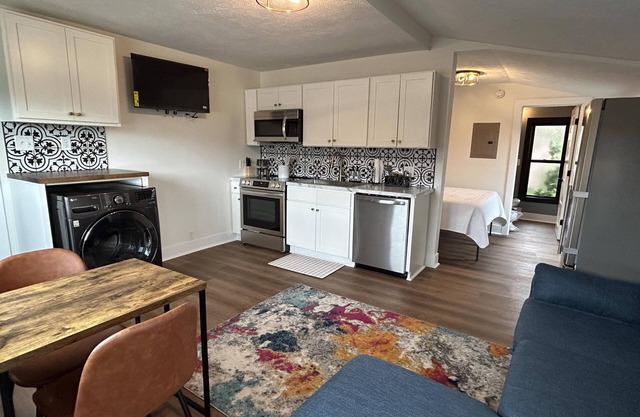 Stylish Muskegon Getaway at the Victorian: Walk Everywhere + Cozy Patio