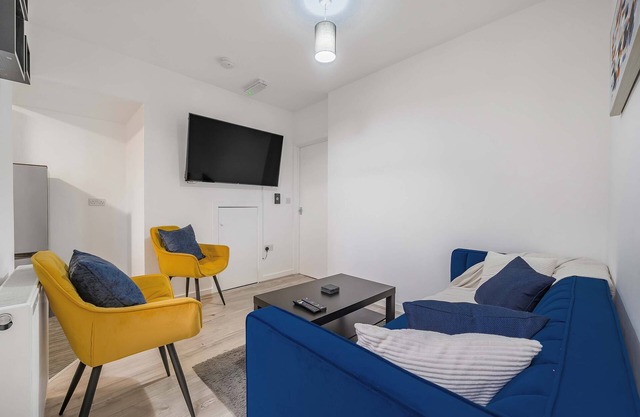 Stylish & Quirky home in Liverpool - Free Parking
