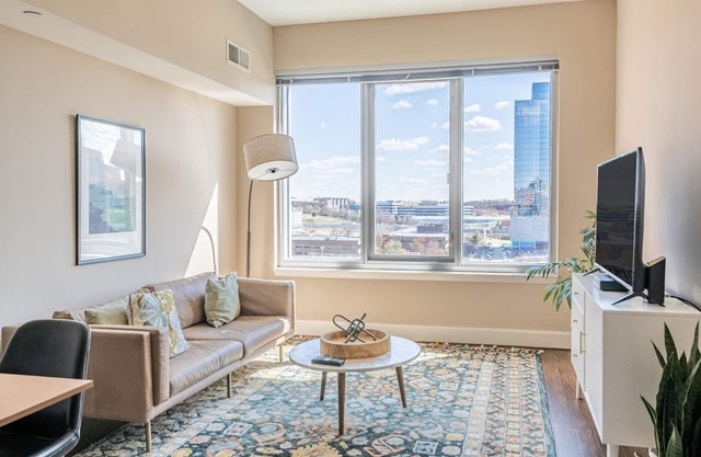 Stylish Reston 2BR w/Pool & Gym, nr Dining & Drinks, by Blueground
