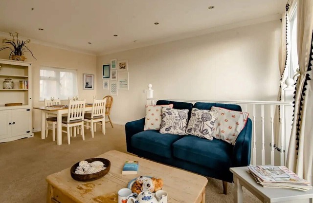 Stylish seaside house, 2 min walk from beach | Pass the Keys