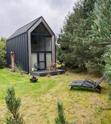 Stylish Tiny Cabin Pitrog