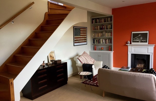 Stylish top floor 1 bed flat in West Hampstead