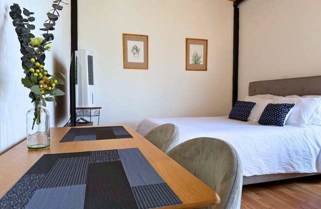 Stylish Upper Loft | 5 Min Walk to Oaxaca Historic Center | AC