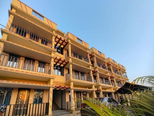 Suite Stays Balaji Holiday