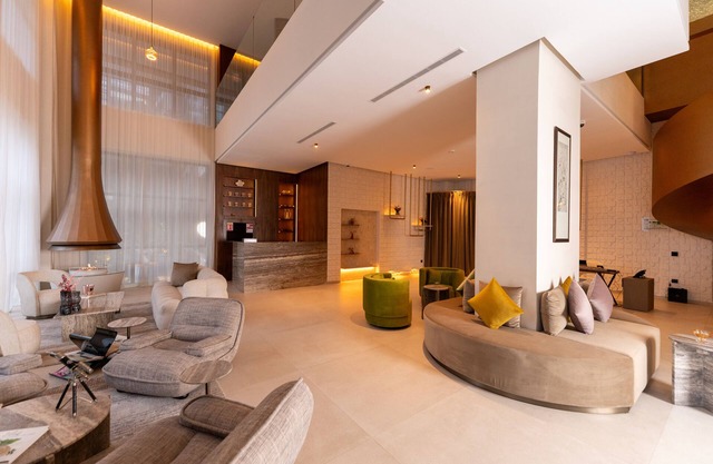 SUITES BY LE REVE