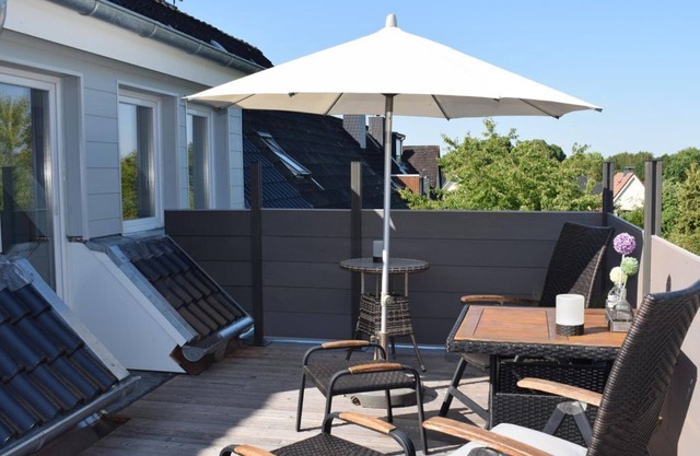 Summer berth - vacation apartment, roof terrace, shower, WC