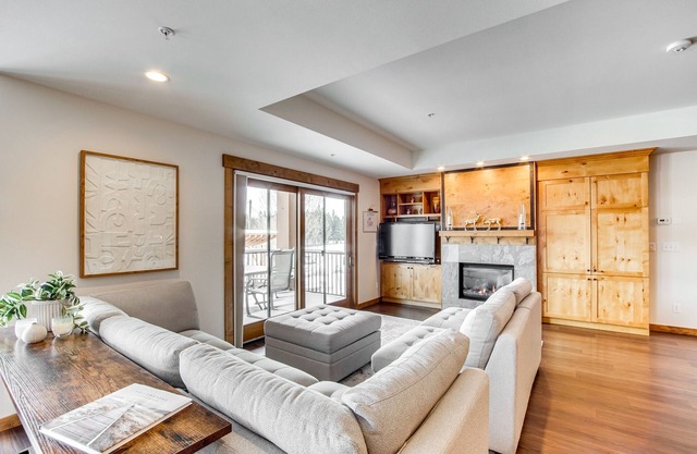 Suncadia Resort Condo w/Seasonal Pool Access!