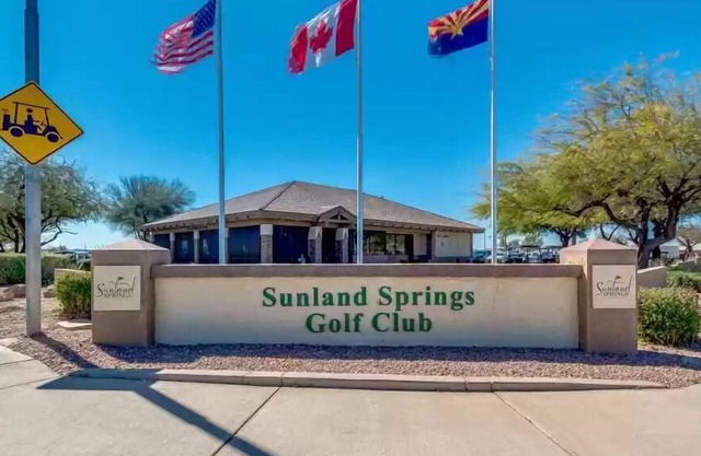 Sunland Springs Village! High in demand! POOLS, Golf, Deluxe 3 Bedroom House