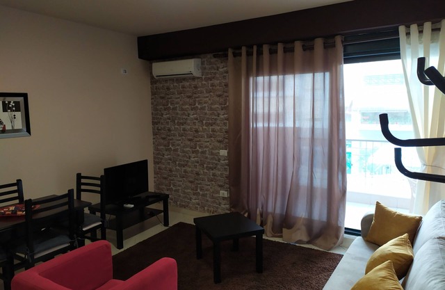 Sunny central apartment