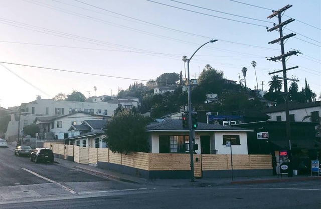 Sunny Modern Oasis Near DTLA