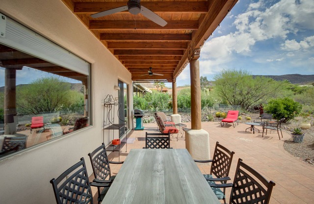 Sunny Tucson Vacation Rental w/Patio!