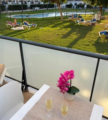 Sunrise House MET Oliva nova