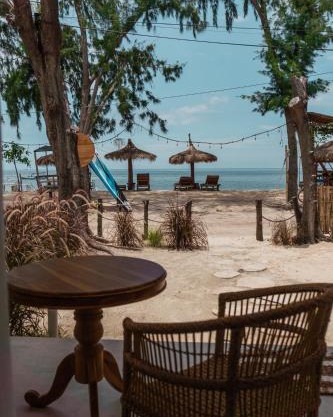 Sunscape Villa - Beachfront and private pool