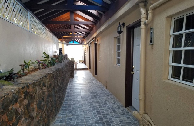Sunset Gardens Guesthouse