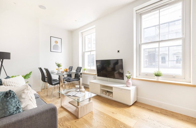 Super Central London by Soho - Fitzrovia - Lovely 1BR Flat