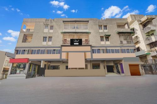Super Collection O Maninagar East Formerly Maninagar Residency