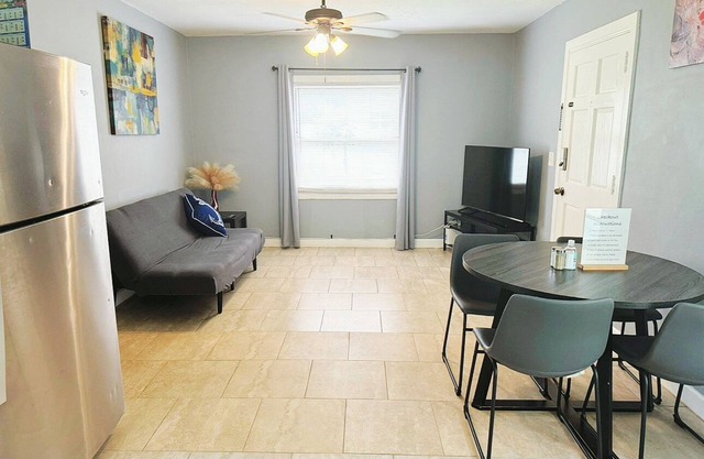 Super Cute & Cozy Home Near Everything With Fenced Back Yard, TV, A C, W/D