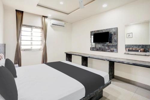 Super Hotel O SWEDHA HOTEL