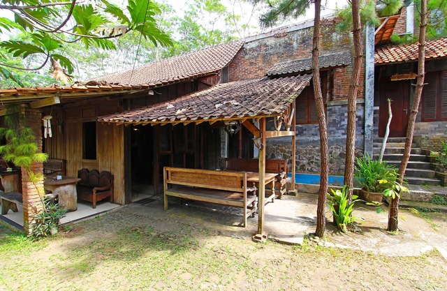 Super OYO 3693 Kopi Klotok Homestay Syariah