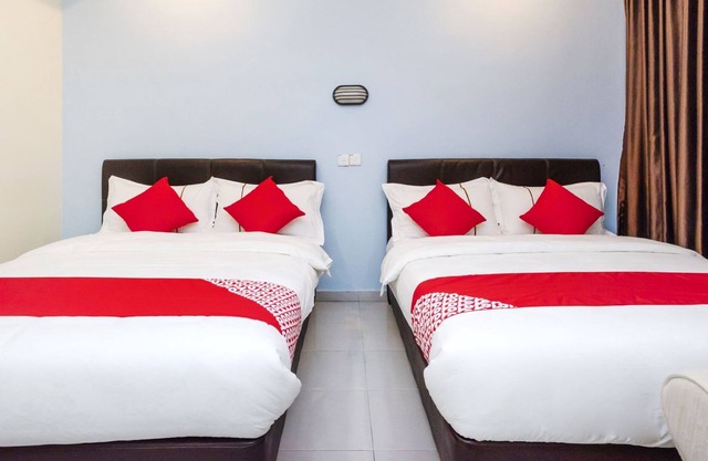 Super OYO 494 EG Hotel
