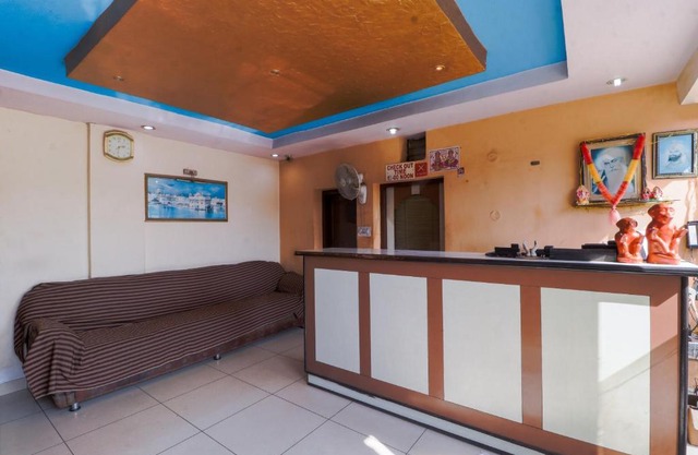 Super OYO Hotel Mukat