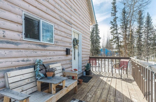 Superb 3-bedroom cabin in Salcha with stunning views of the Northern Lights