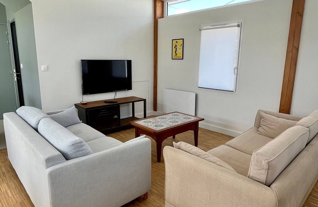Superb new house in Groix, near village