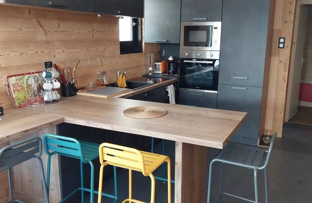 Superb renovated apartment with large terrace