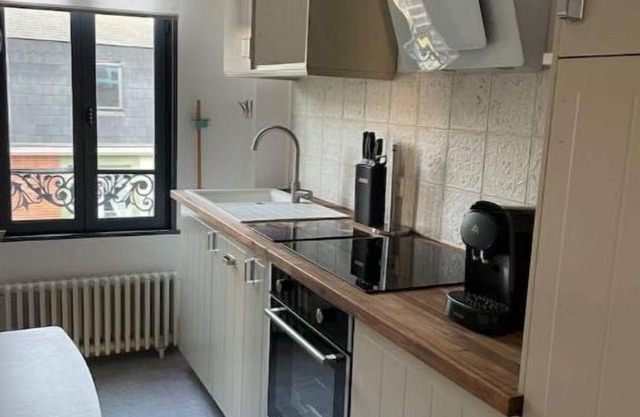 Superbe Appartement Avec Balcon en Bord de mer