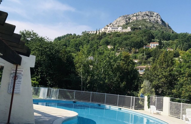 Superbe T3, Ensoleillé, Piscine, Jardin, Centre-ville 7 min à Pied