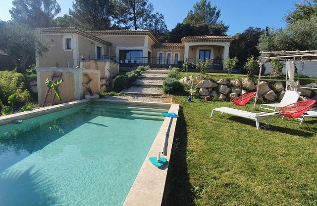 Superbe villa avec piscine